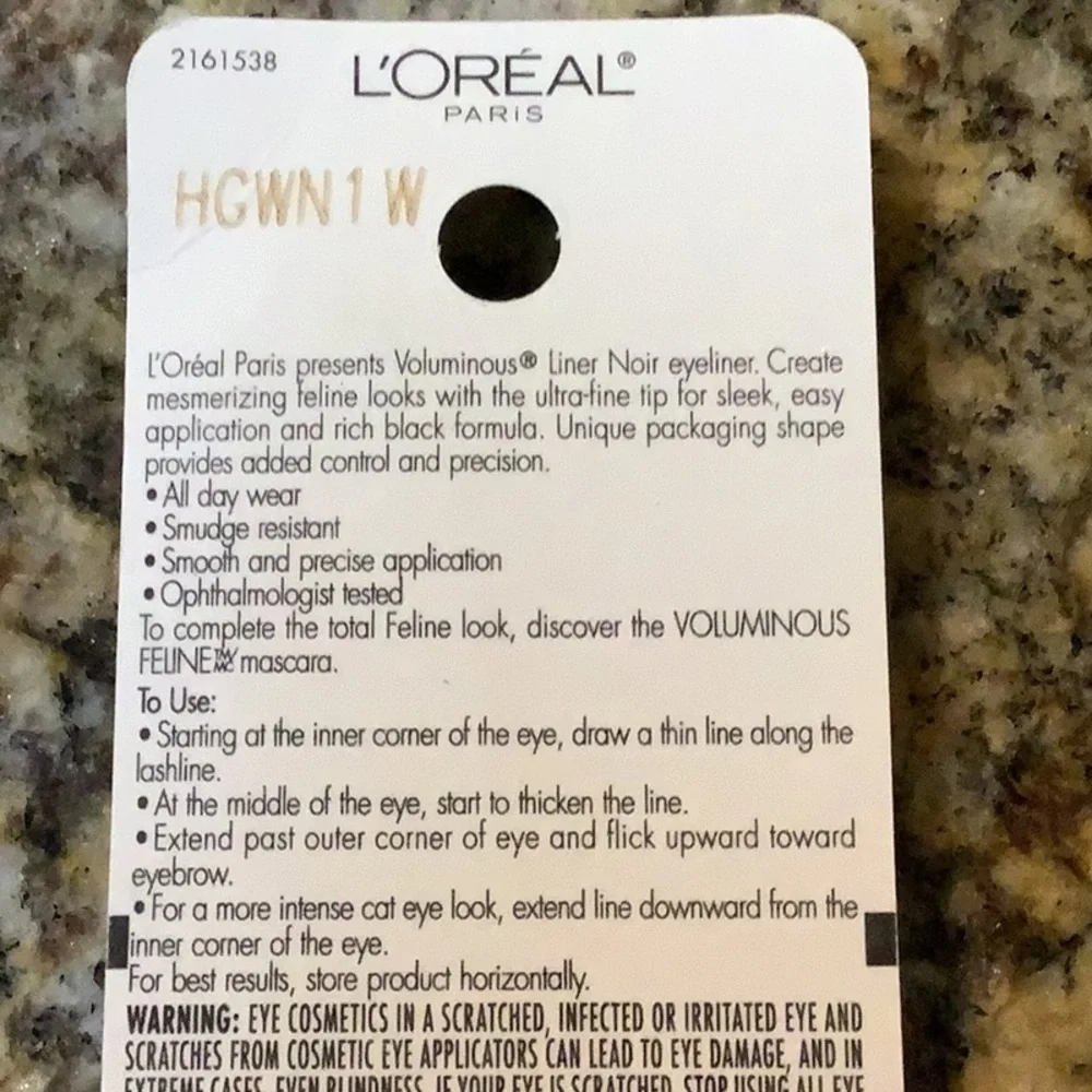 L’Oréal Voluminous Liquid eyeliner